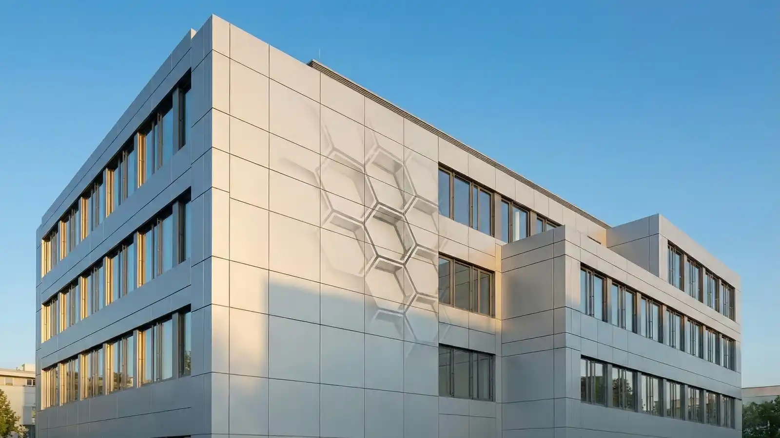 Alucore Cladding: A Lightweight Facade That Actually Lasts
